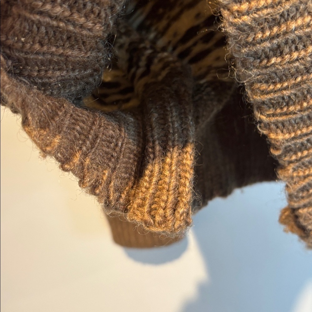 Handmade Brown Patterned wool Turtleneck Sweater size S/M - Picture 8 of 11